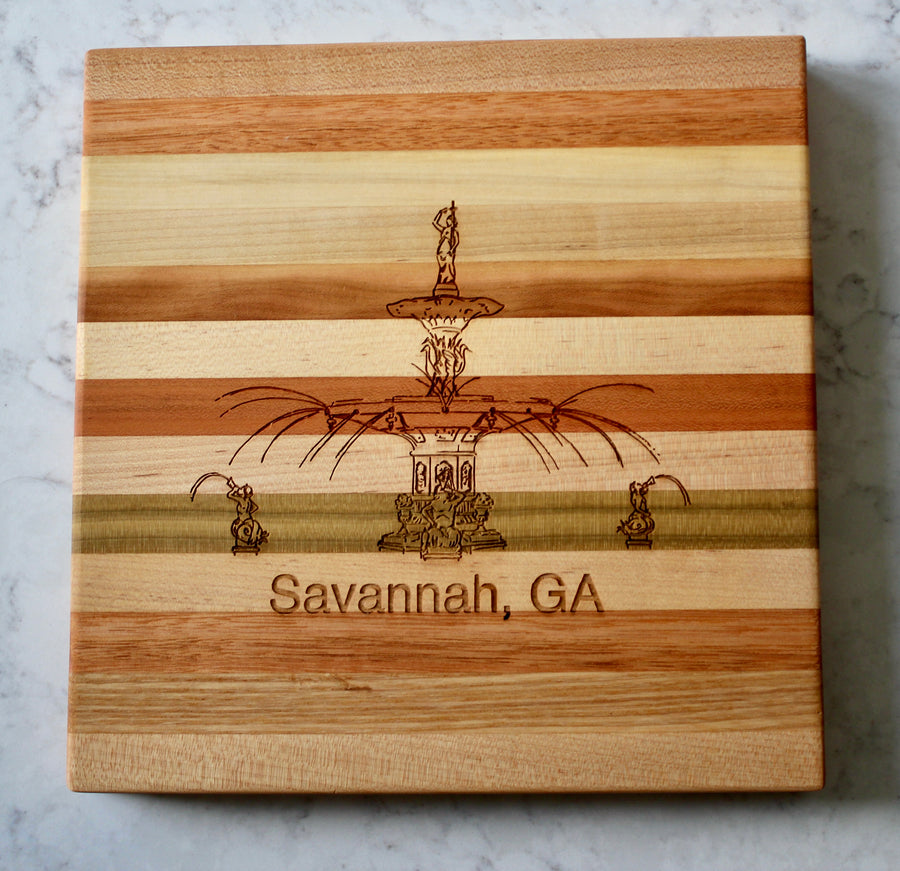 Forsyth Park Fountain - Savannah GA - Engraved Wooden Serving Board & Bar Board